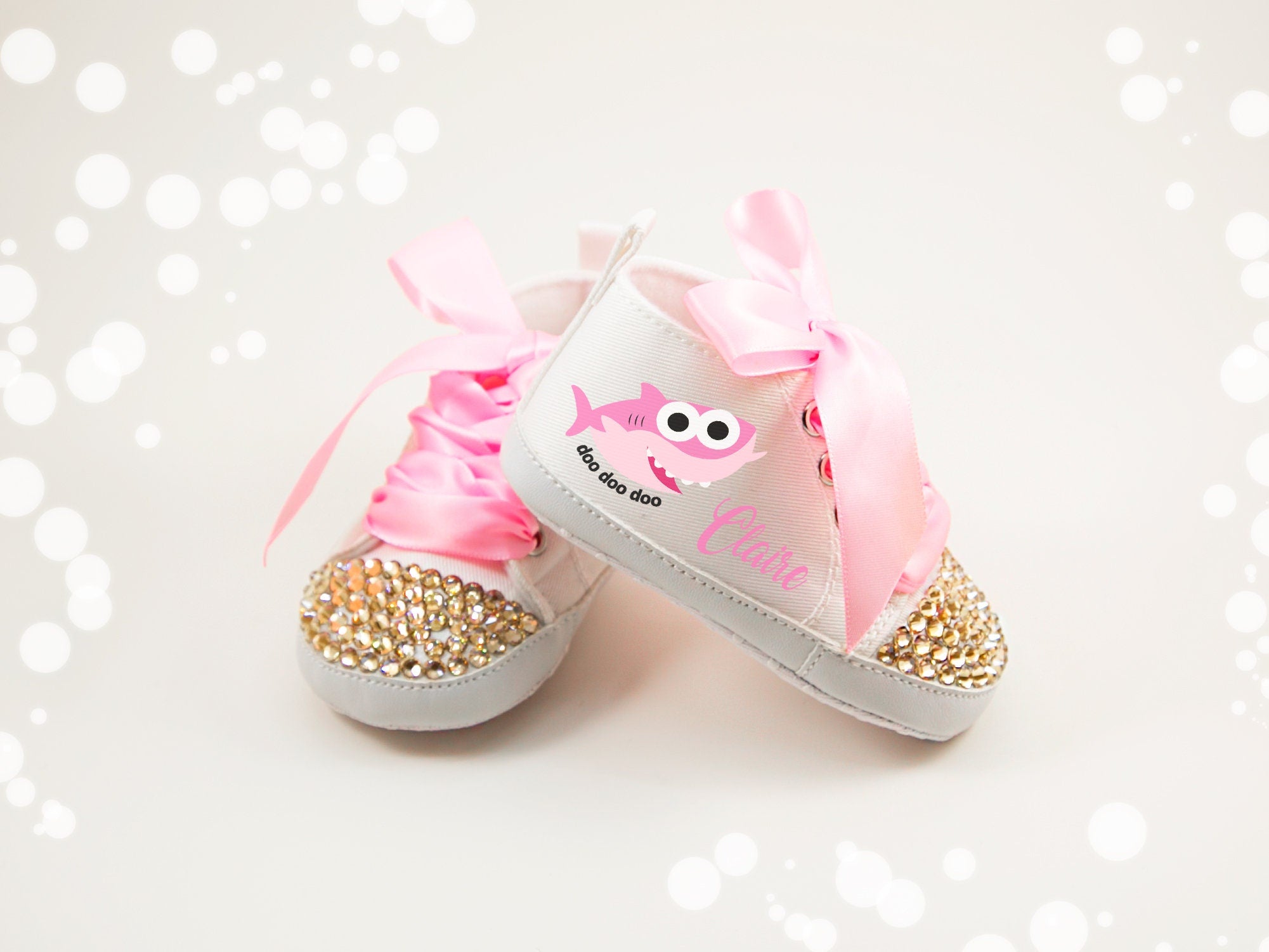 Shimmering Baby Shark Shoes – Adorable Personalized Baby Girl Footwear for Baby Showers and First Birthdays